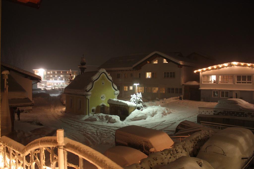 Apart Ebene Ischgl Exterior photo